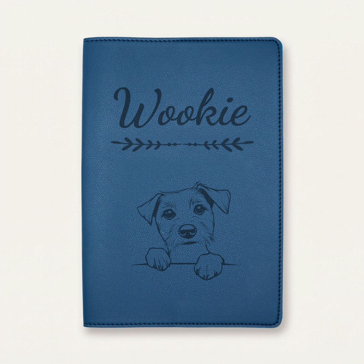 Protège carnet de santé chien personnalisé – Parson Russell terrier — Bleu nuit — Flèche — gravure « Wookie »
