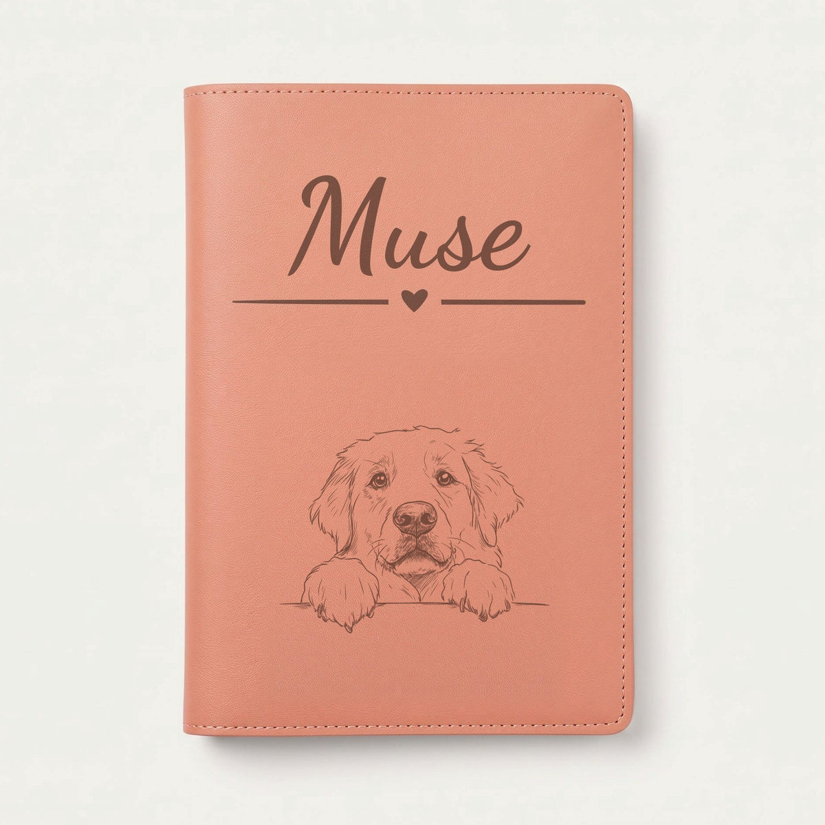 Protège carnet de santé chien personnalisé – Patou des Pyrénées — Terracotta — Cœur — gravure « Muse »