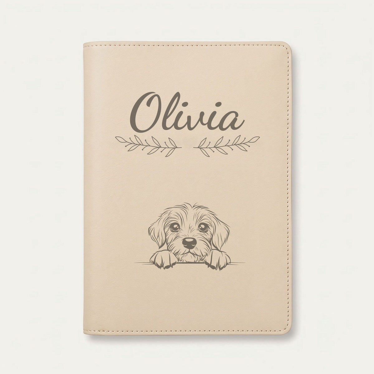 Protège carnet de santé chien personnalisé – Petit basset vendéen — Crème vanille — Rameaux — gravure « Olivia »