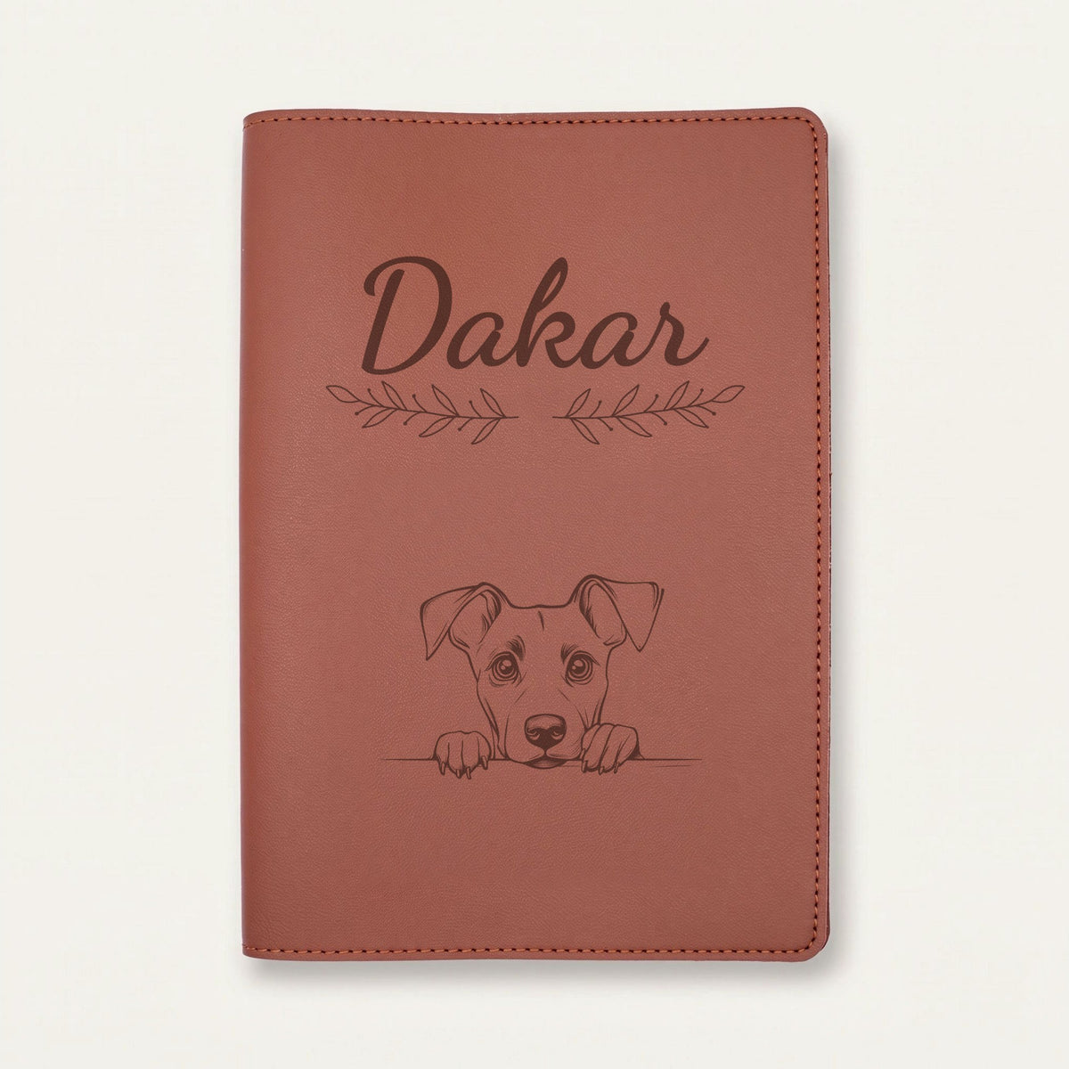 Protège carnet de santé chien personnalisé – Pinscher allemand — Chocolat — Rameaux — gravure « Dakar »