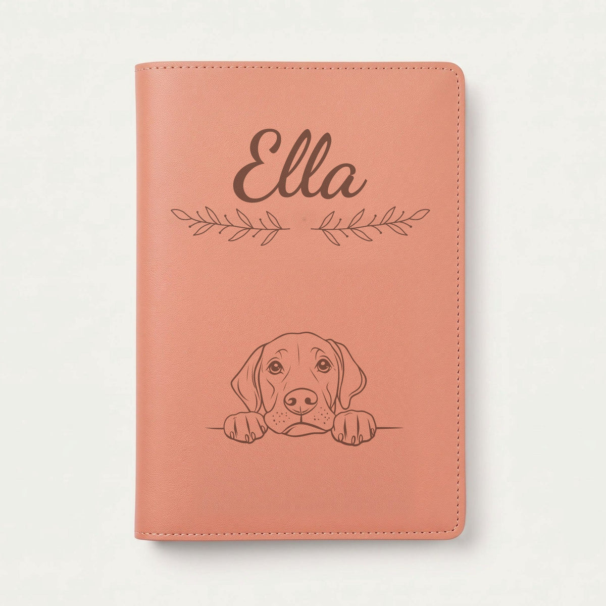 Protège carnet de santé chien personnalisé – Pointer anglais — Terracotta — Rameaux — gravure « Ella »