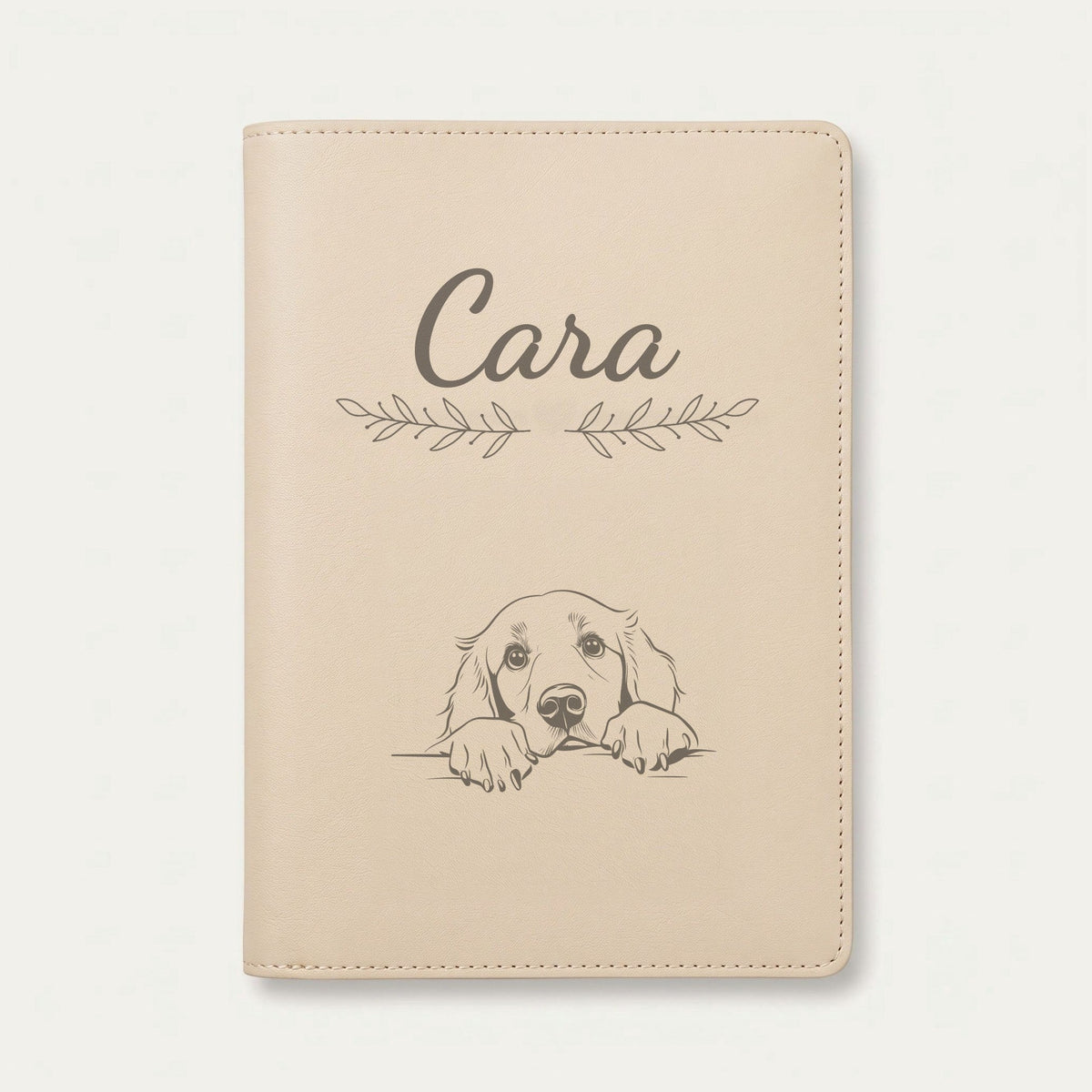 Protège carnet de santé chien personnalisé – Retriever à poil plat — Crème vanille — Rameaux — gravure « Cara »