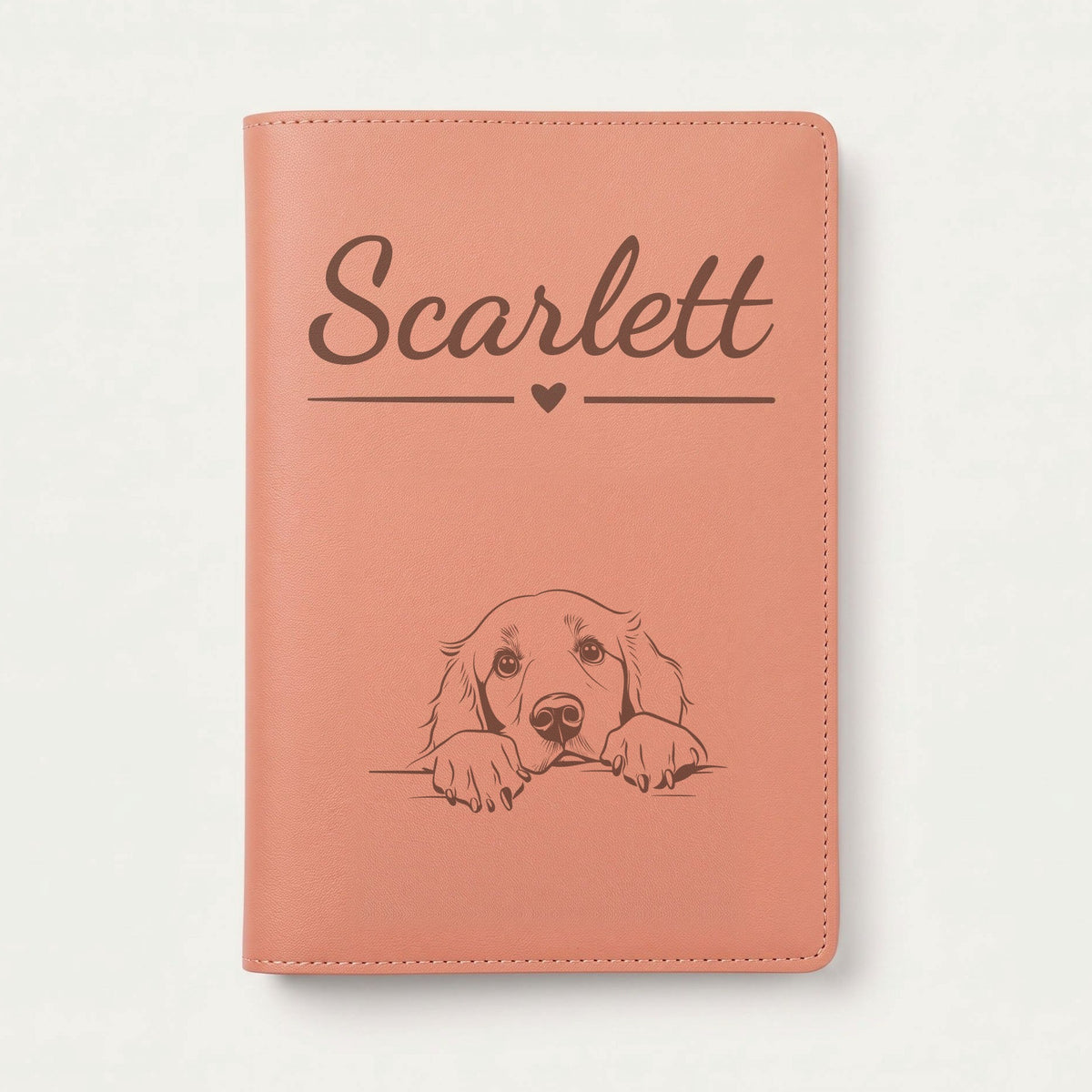 Protège carnet de santé chien personnalisé – Retriever à poil plat — Terracotta — Cœur — gravure « Scarlett »
