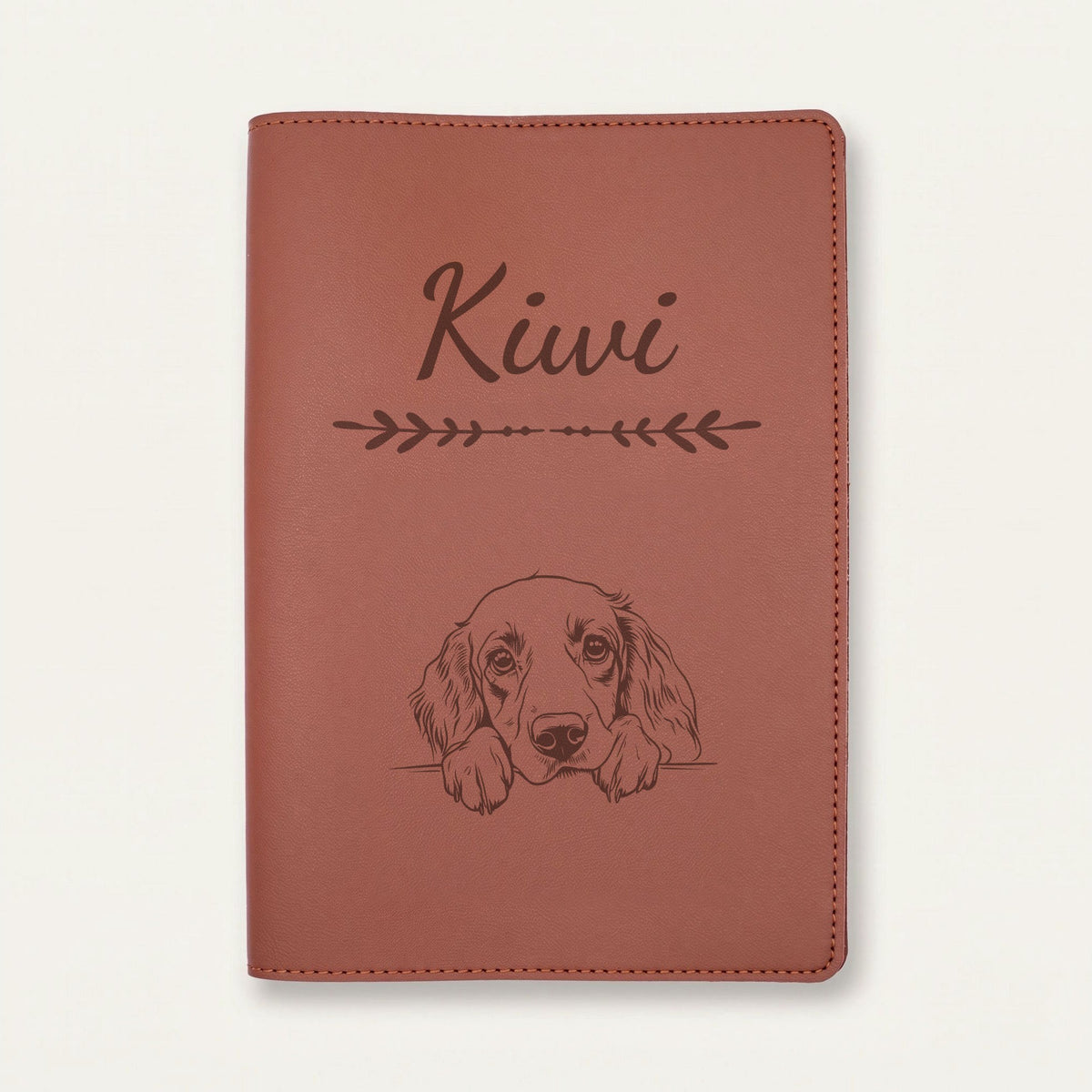 Protège carnet de santé chien personnalisé – Setter anglais — Chocolat — Flèche — gravure « Kiwi »