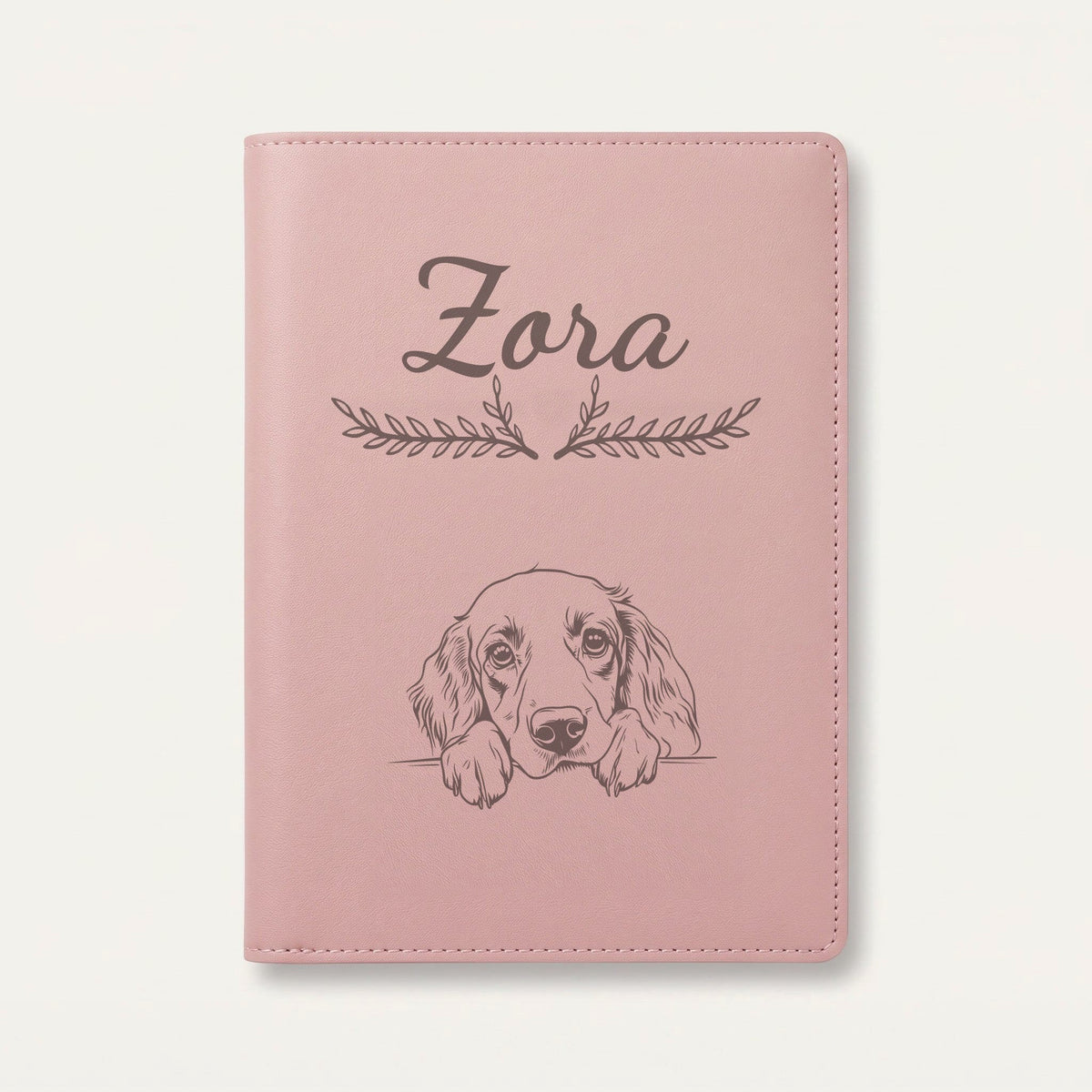 Protège carnet de santé chien personnalisé – Setter anglais — Rose dragée — Bouquet — gravure « Zora »