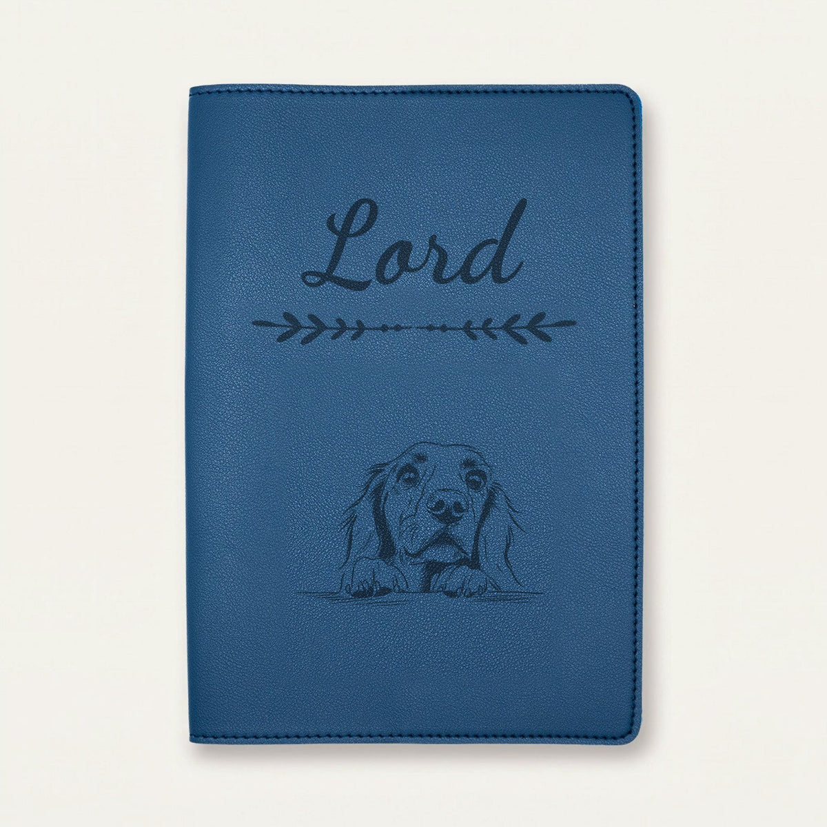Protège carnet de santé chien personnalisé – Setter irlandais — Bleu nuit — Flèche — gravure « Lord »