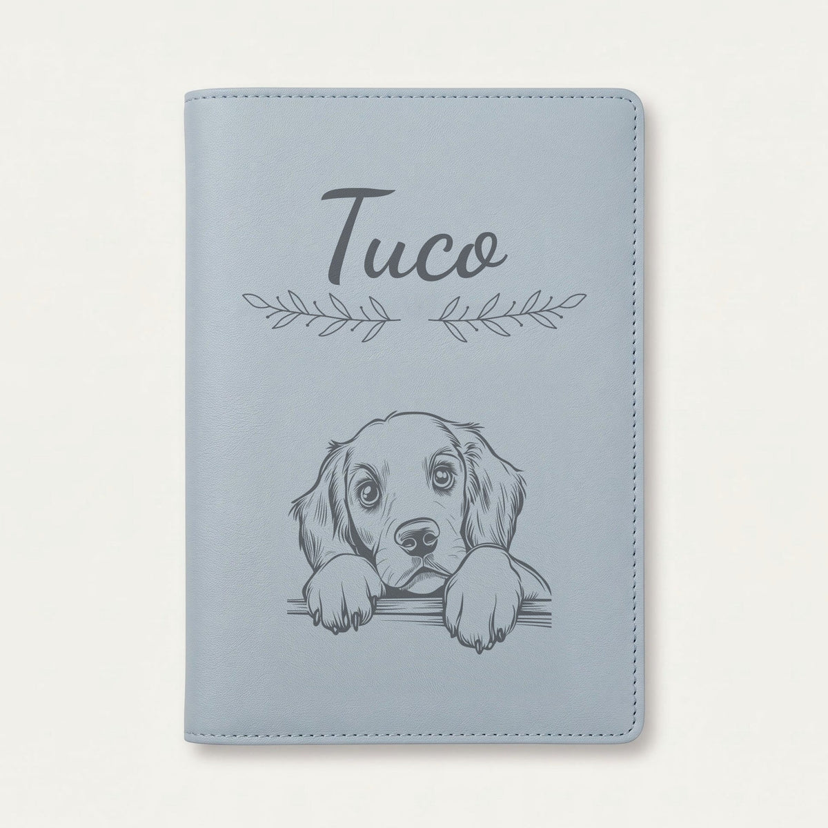 Protège carnet de santé chien personnalisé – Setter rouge et blanc — Bleu nuage — Rameaux — gravure « Tuco »