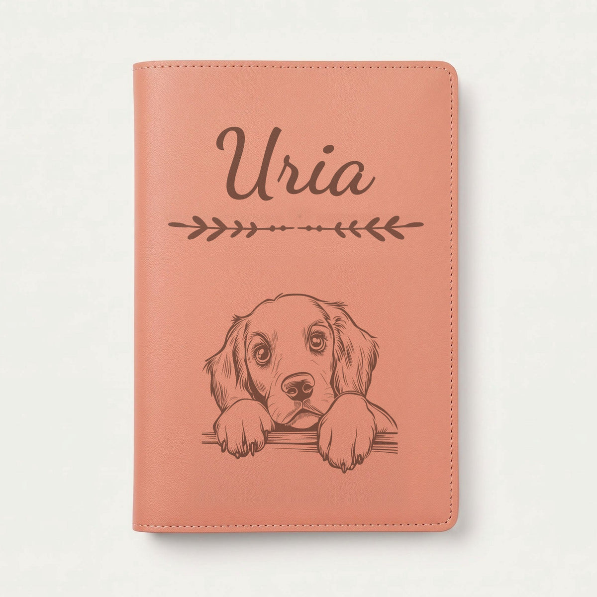 Protège carnet de santé chien personnalisé – Setter rouge et blanc — Terracotta — Flèche — gravure « Uria »