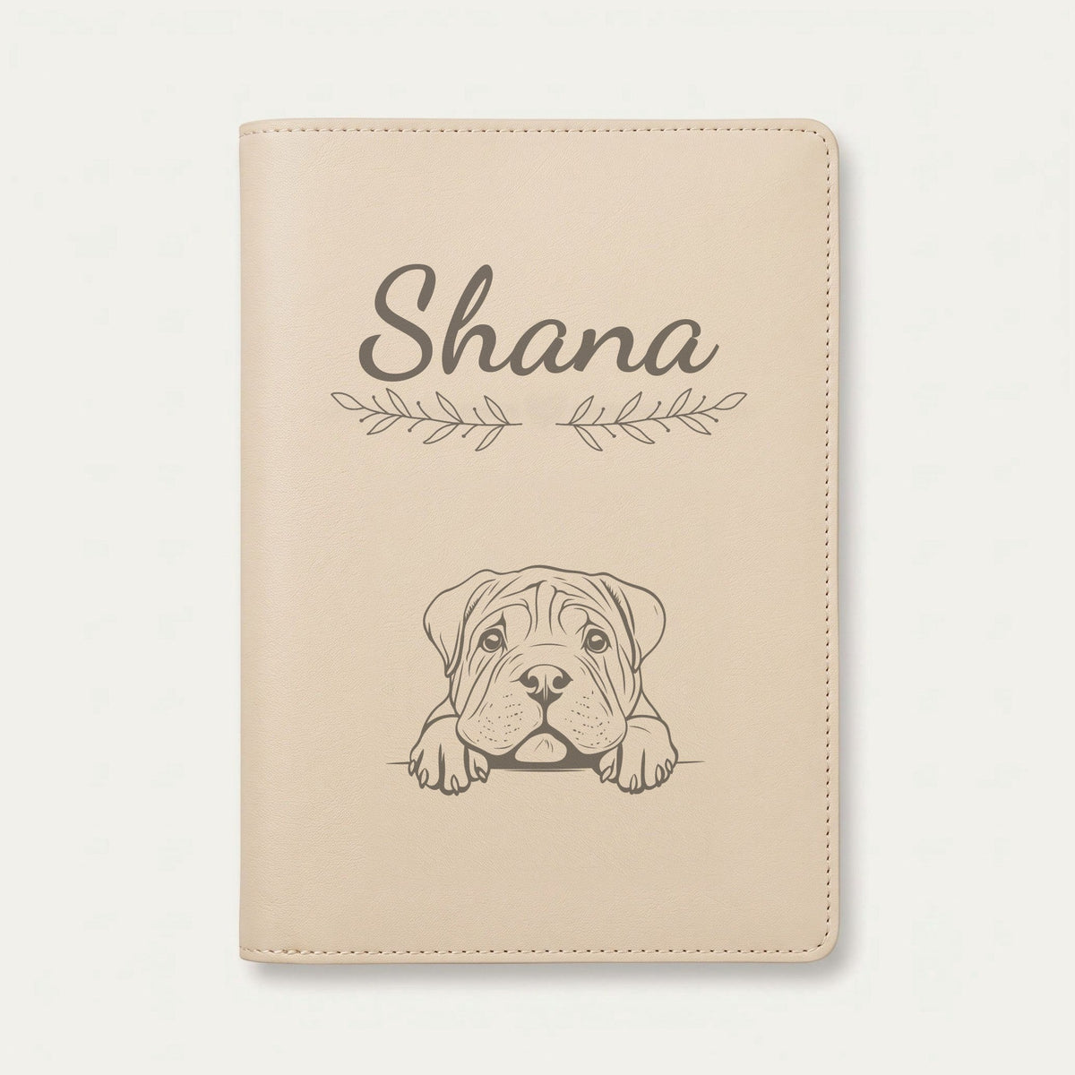 Protège carnet de santé chien personnalisé – Shar-pei — Crème vanille — Rameaux — gravure « Shana »