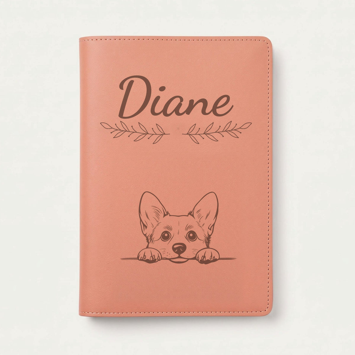 Protège carnet de santé chien personnalisé – Welsh corgi pembroke — Terracotta — Rameaux — gravure « Diane »