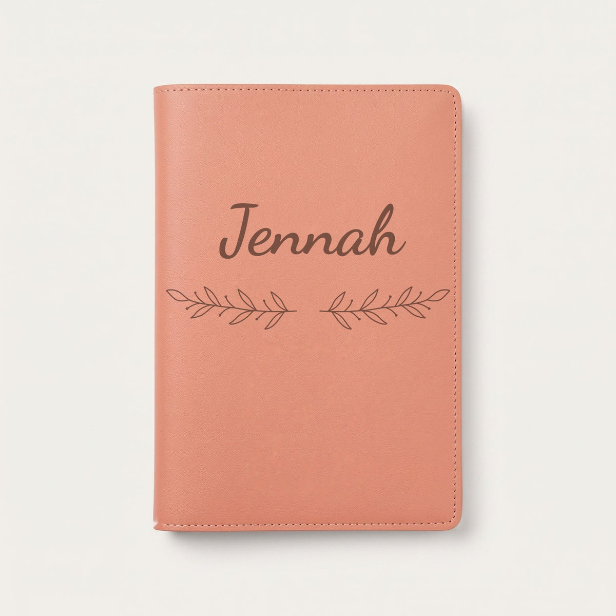 Protège carnet de santé personnalisé Jennah — Terracotta — prénom « Jennah » gravé, ornement Rameaux